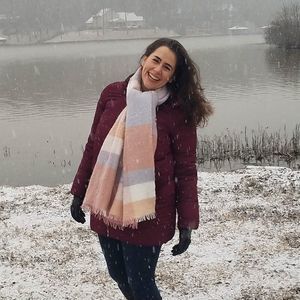 Meet your Posher, Marisa